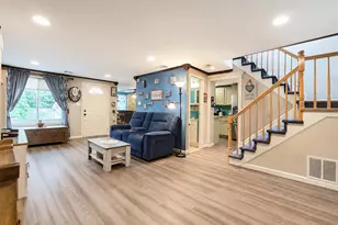99 Skyline Dr, Coram, NY 11727 - Photo 4