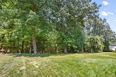64 Greenvale Circle, White Plains, NY 10607 - Photo 24
