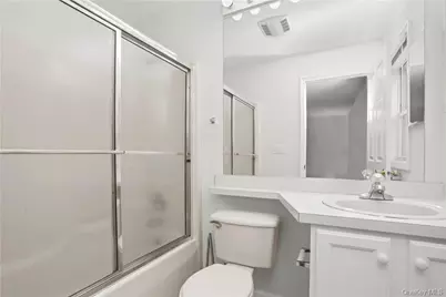 64 Greenvale Circle, White Plains, NY 10607 - Photo 16