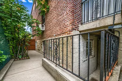 1610 Paulding Avenue, Bronx, NY 10462 - Photo 38