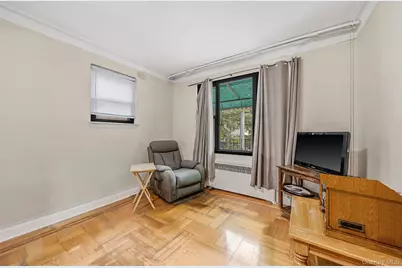 1610 Paulding Avenue, Bronx, NY 10462 - Photo 8