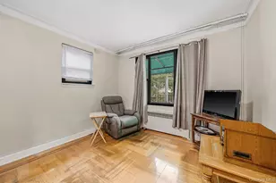 1610 Paulding Ave, Bronx, NY 10462 - Photo 8
