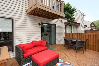 11 Stanford Court #B, Wantagh, NY 11793 - Photo 20