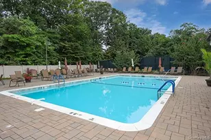 11 Stanford Ct, Wantagh, NY 11793 - Photo 24