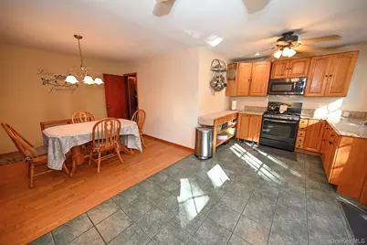 2297 Girard Place, Merrick, NY 11566 - Photo 6