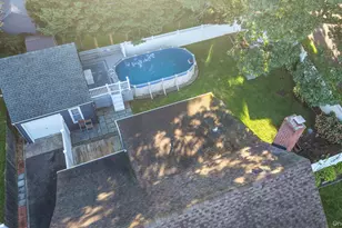 2297 Girard Pl, Merrick, NY 11566 - Photo 4