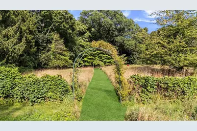 347 Duck Pond Road, Locust Valley, NY 11560 - Photo 48