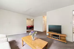 5 Conway Ct, Glen Cove, NY 11542 - Photo 18