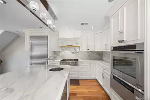 229 Ditmars St, Bronx, NY 10464 - Photo 4