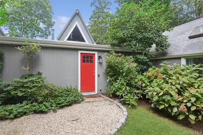 10 Oak Lane, Sag Harbor, NY 11963 - Photo 2