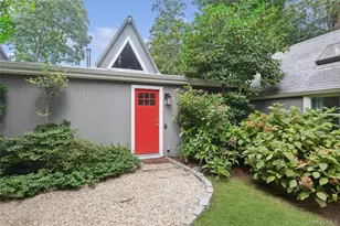 10 Oak Ln, Sag Harbor, NY 11963 - Photo 2