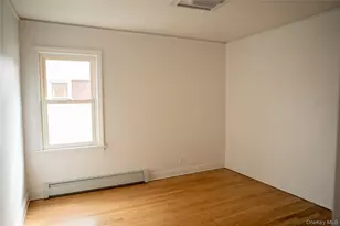 586 Stratford Rd, Baldwin, NY 11510 - Photo 6