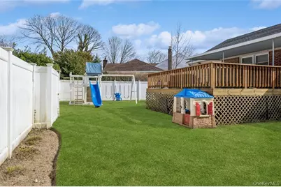 2841 Besade Court, Oceanside, NY 11572 - Photo 22