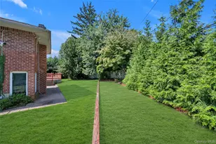 936 Stratford Ct, Westbury, NY 11590 - Photo 22