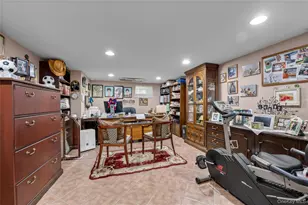 936 Stratford Ct, Westbury, NY 11590 - Photo 18