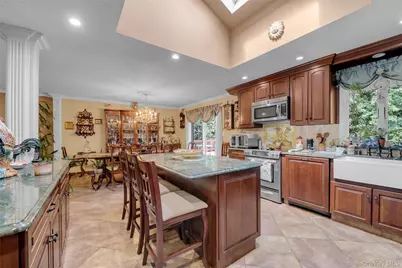 936 Stratford Court, Westbury, NY 11590 - Photo 8