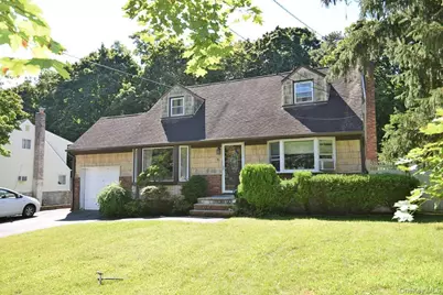 90 Cornell Drive, Smithtown, NY 11787 - Photo 26