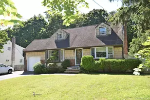 90 Cornell Dr, Smithtown, NY 11787 - Photo 26