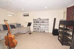 90 Cornell Dr, Smithtown, NY 11787 - Photo 18