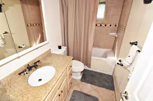 90 Cornell Dr, Smithtown, NY 11787 - Photo 10
