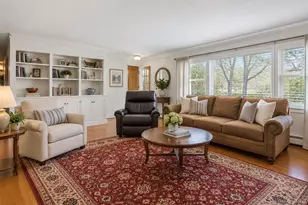 13 Booker Ln, Westhampton, NY 11977 - Photo 4