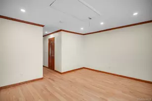 1565 10th St, West Babylon, NY 11704 - Photo 12
