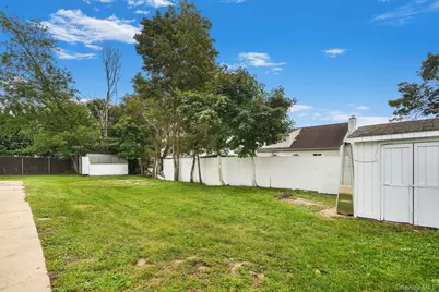 1565 10th Street, West Babylon, NY 11704 - Photo 26