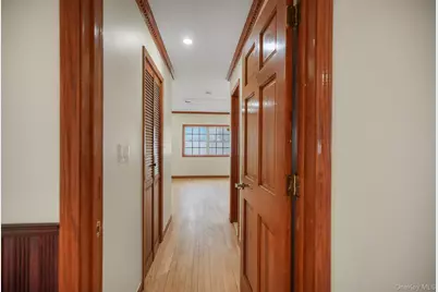 1565 10th Street, West Babylon, NY 11704 - Photo 10