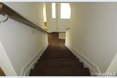 648 Bayview Avenue, Bellport, NY 11713 - Photo 16