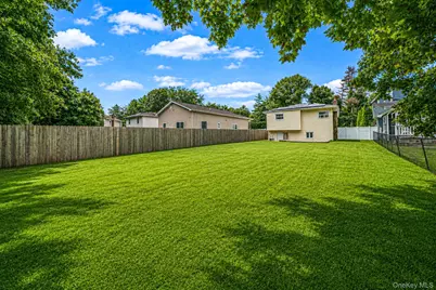 68 Prospect Drive, Brentwood, NY 11717 - Photo 8