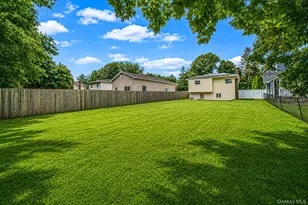 68 Prospect Dr, Brentwood, NY 11717 - Photo 8