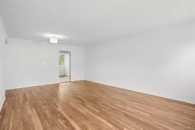 907 Palmer Avenue #C2, Mamaroneck, NY 10543 - Photo 8