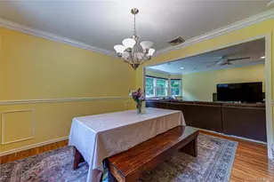 37 Buckingham Dr, Dix Hills, NY 11746 - Photo 8