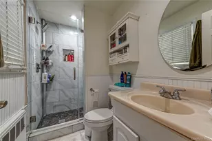 37 Buckingham Dr, Dix Hills, NY 11746 - Photo 18