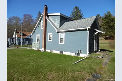 8 Jones Terrace, Woodbourne, NY 12788 - Photo 6