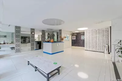 43-10 Kissena Boulevard #2, Flushing, NY 11355 - Photo 18