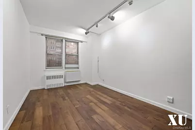 43-10 Kissena Boulevard #2, Flushing, NY 11355 - Photo 12