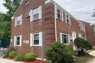 260-23 Langston Ave, Glen Oaks, NY 11004 - Photo 2