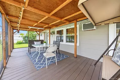 35 Meeting Lane, Hicksville, NY 11801 - Photo 22