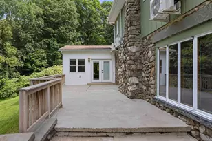 90 New Paltz Rd, Highland, NY 12528 - Photo 8