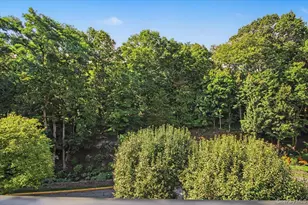 100 Diplomat Dr, Mount Kisco, NY 10549 - Photo 12