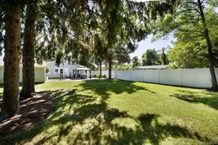 51 Norwood Ave, Port Jefferson, NY 11776 - Photo 28