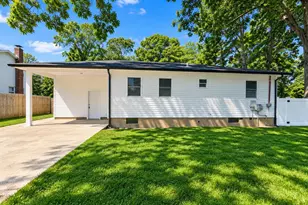 220 Moriches Ave, Mastic, NY 11950 - Photo 16