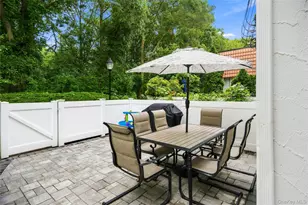 305 Birchwood Rd, Medford, NY 11763 - Photo 22