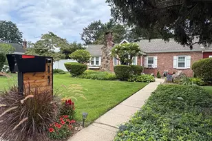 11 Keeler St, Huntington, NY 11743 - Photo 4