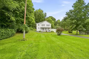 56 Main St, Unionville, NY 10988 - Photo 2