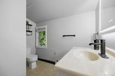 56 Main Street, Unionville, NY 10988 - Photo 20