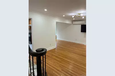 1301 Times Avenue, Elmont, NY 11003 - Photo 4