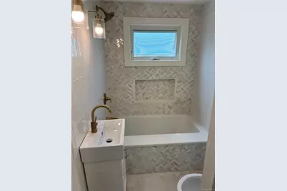 1301 Times Avenue, Elmont, NY 11003 - Photo 6