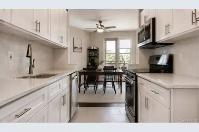 20 Wendell Street #19F, Hempstead, NY 11550 - Photo 4
